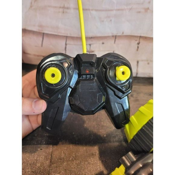 Playtek black lime green remote control car bike toy figure - Picture 3 of 5